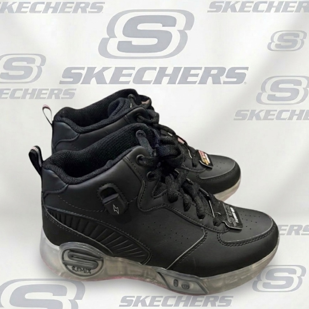 New Authentic Skechers boys designer high top black sneakers sz 3 display
